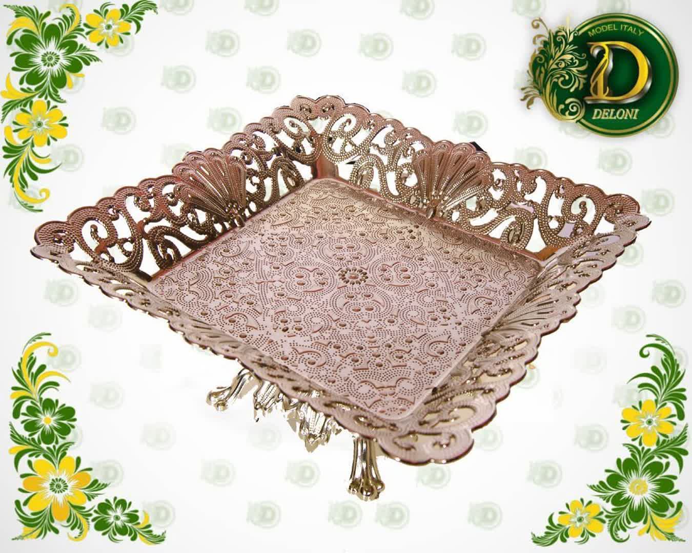 شیرینی خوری نقره ای